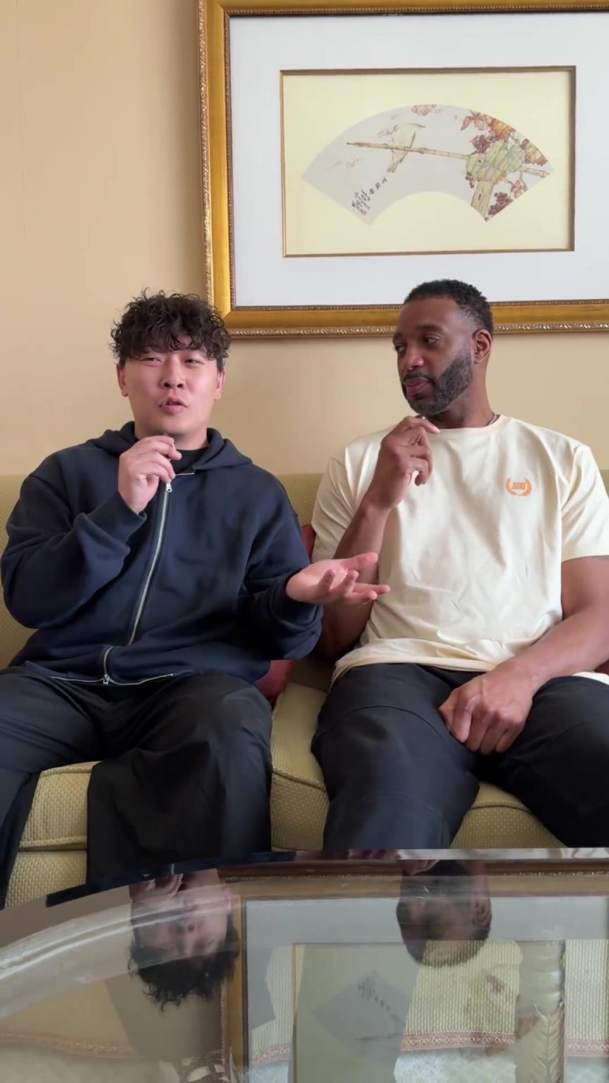 小伙子你真勇啊，在麥迪面前“那個(gè)，那個(gè)”的